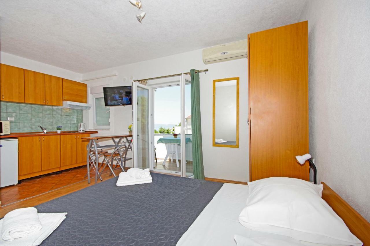 Apartments Solis Makarska Exterior photo