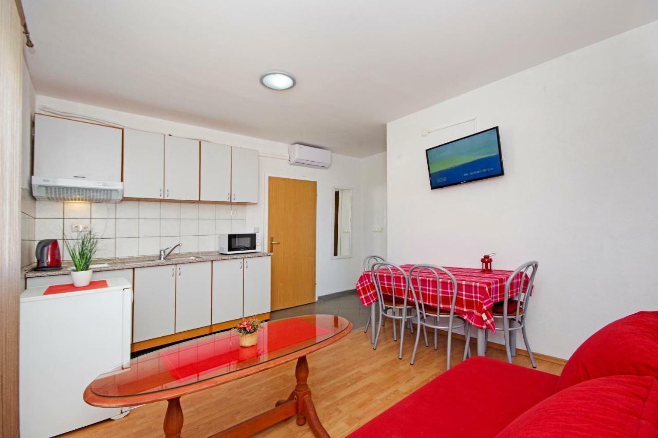 Apartments Solis Makarska Exterior photo