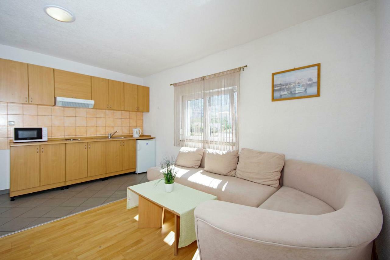 Apartments Solis Makarska Exterior photo